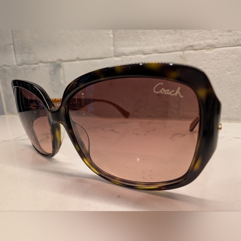 Coach Sunglasses - Brown Tortoise GUC - Picture 8 of 15